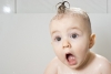 Tips Memandikan Bayi dengan Aman