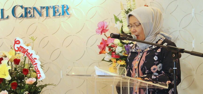 Dr Tri Hesty memberikan sambutan pada Grand Opening CMC dan CSEC dan MOU DokterSehat