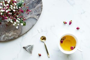doktersehat-manfaat-teh-bunga