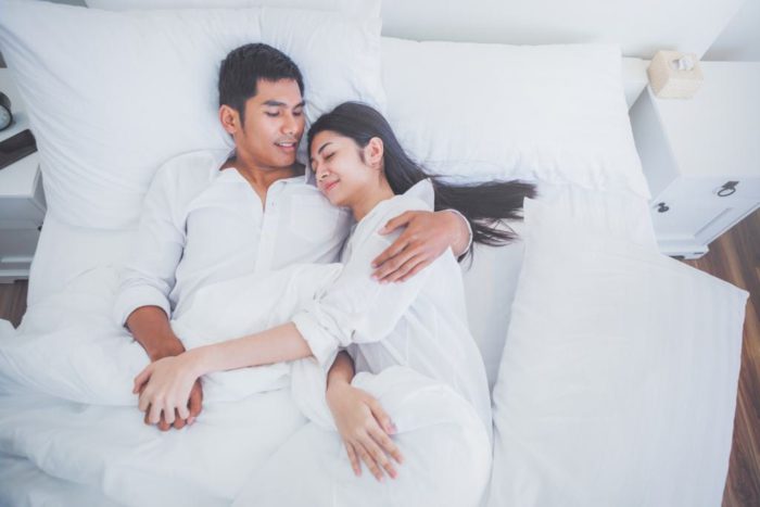 Manfaat Melakukan Morning Sex Dan Tips Melakukannya