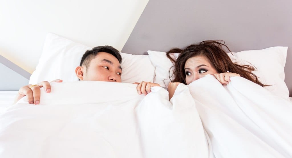7 Cara Memuaskan Suami Setelah Melahirkan