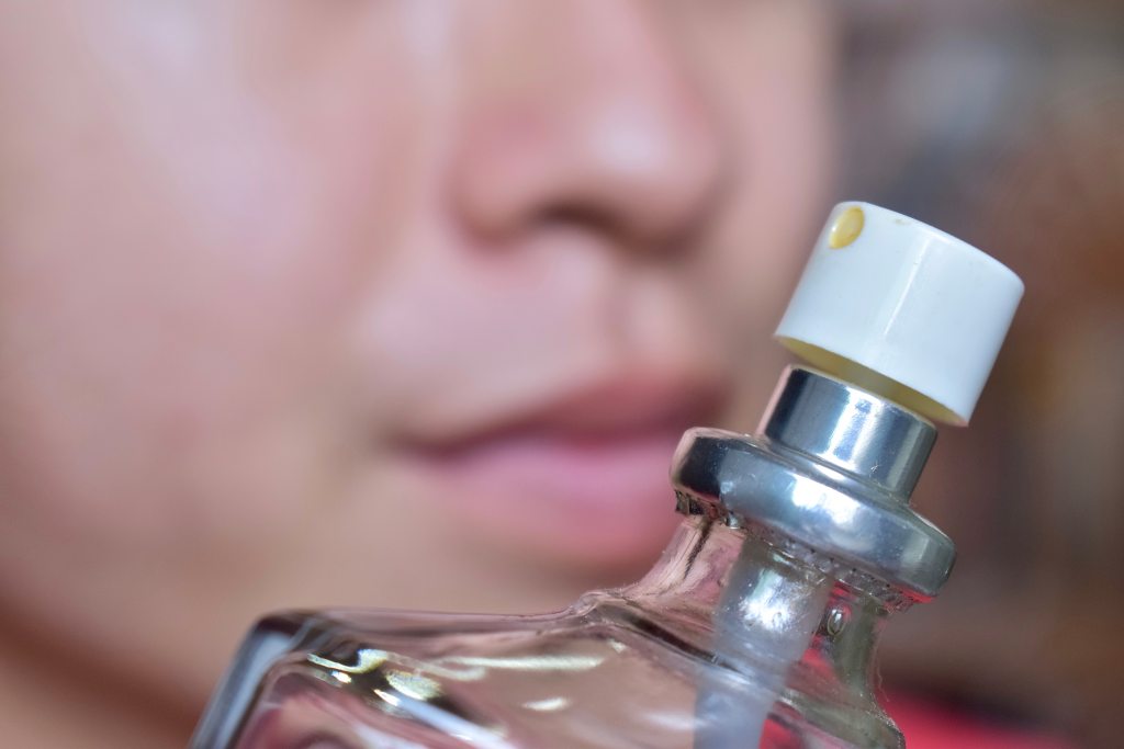 Alergi Parfum: Gejala, Penyebab, Cara Mengobati, Pencegahan, dll