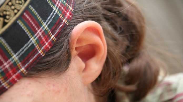 DokterSehat - Radang Telinga Tengah pada Orang Dewasa & Anak-Anak