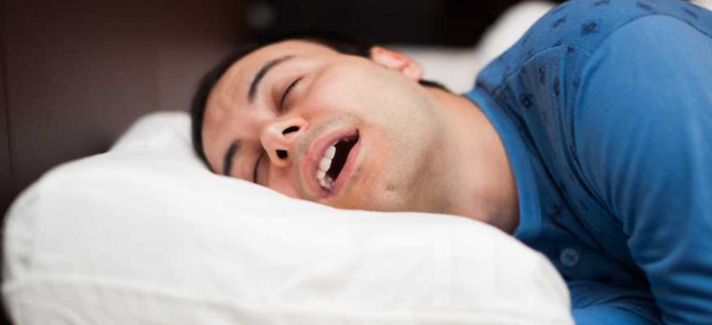 Sering Mengigau Ketika Tidur? Ini Alasannya