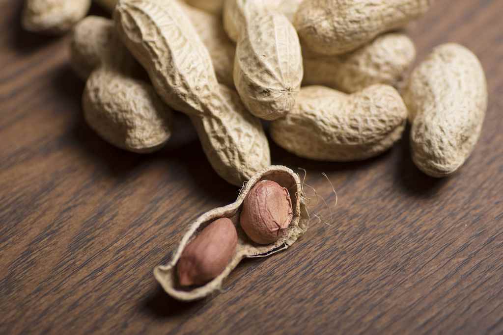 Ternyata Sering Makan Kacang Tanah Bisa Bikin Jantung Kuat