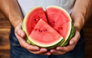 12 Makanan Penguat Ereksi Agar Hubungan Intim Tahan Lama