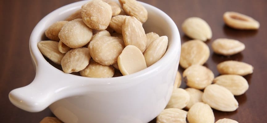 Kandungan Almond yang Ampuh Menjaga Kesehatan Kulit