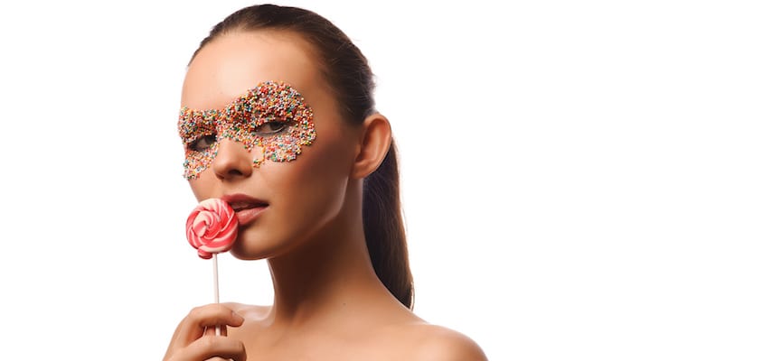 Pakar Kesehatan: Menempelkan Gula Pada Kulit Bisa Membuat Kulit Lebih Cantik