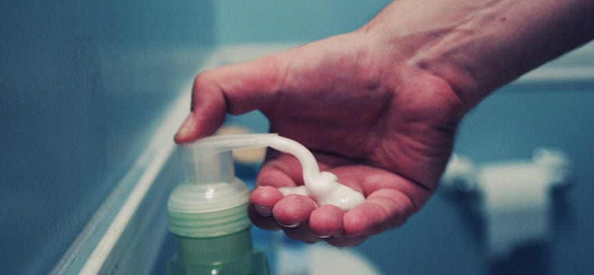 Mencuci Tangan, Cara Terbaik Menjaga Kesehatan Korban Banjir