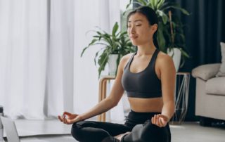 5 Gerakan Yoga untuk Jantung Sehat yang Mudah Dilakukan