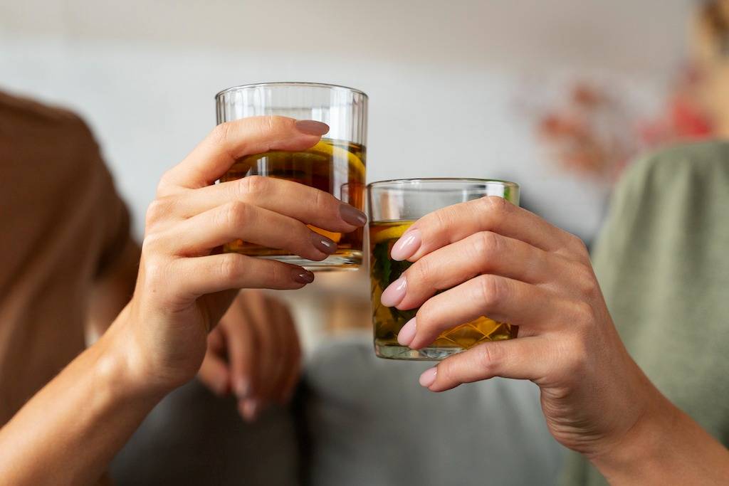 Benarkah Meminum Alkohol Dapat Menyebabkan Kanker?
