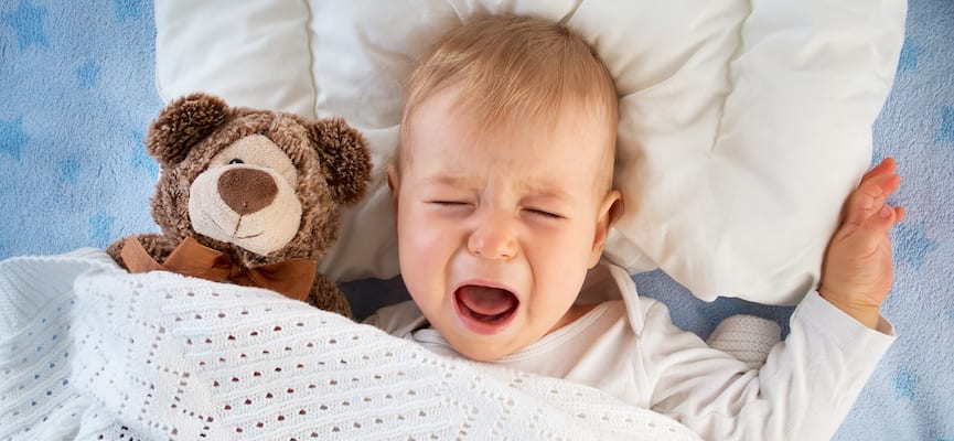 Mengatasi Bayi yang Kelelahan dan Susah Tidur