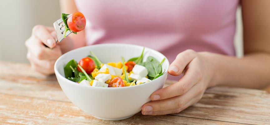 Banyak Makan Salad Membuat Otak Anda 11 Tahun Lebih Muda?