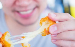 Makan Keju Sebabkan Gangguan Reproduksi Pria? Cak Faktanya