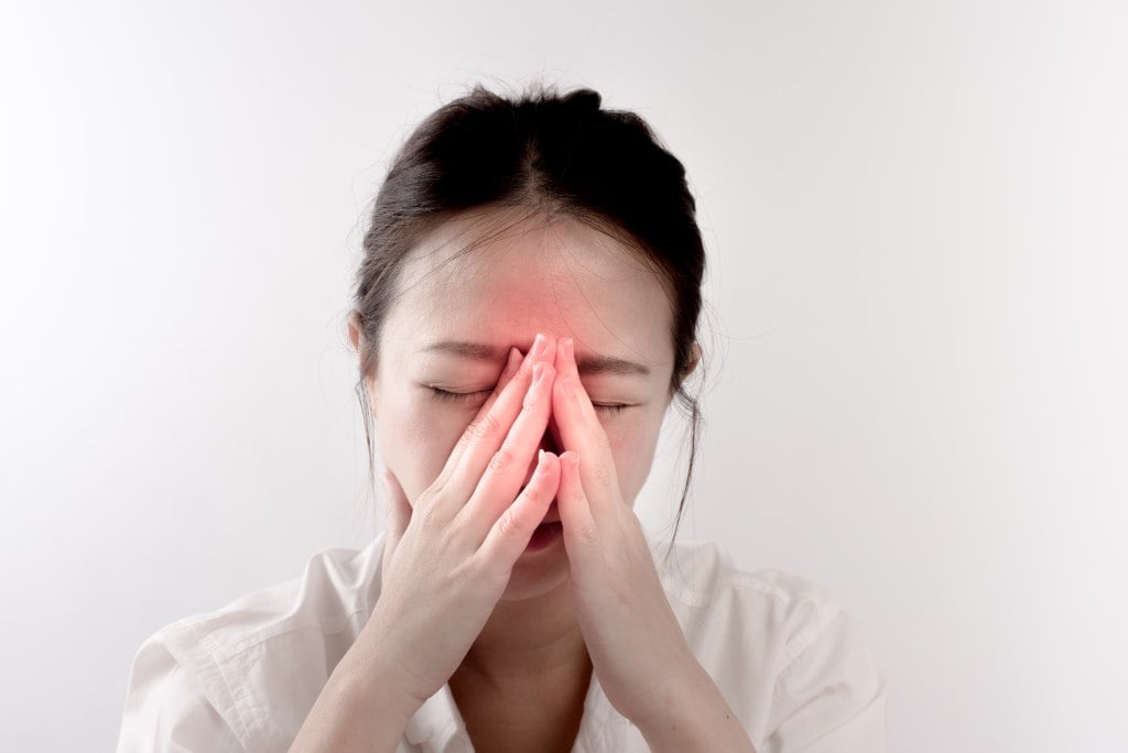 Sakit Kepala Sinus: Penyebab, Gejala, dan Pengobatan