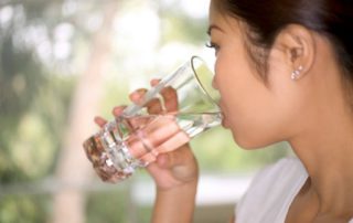 Mengenali Pentingnya Minum Air Putih untuk Penderita Diabetes