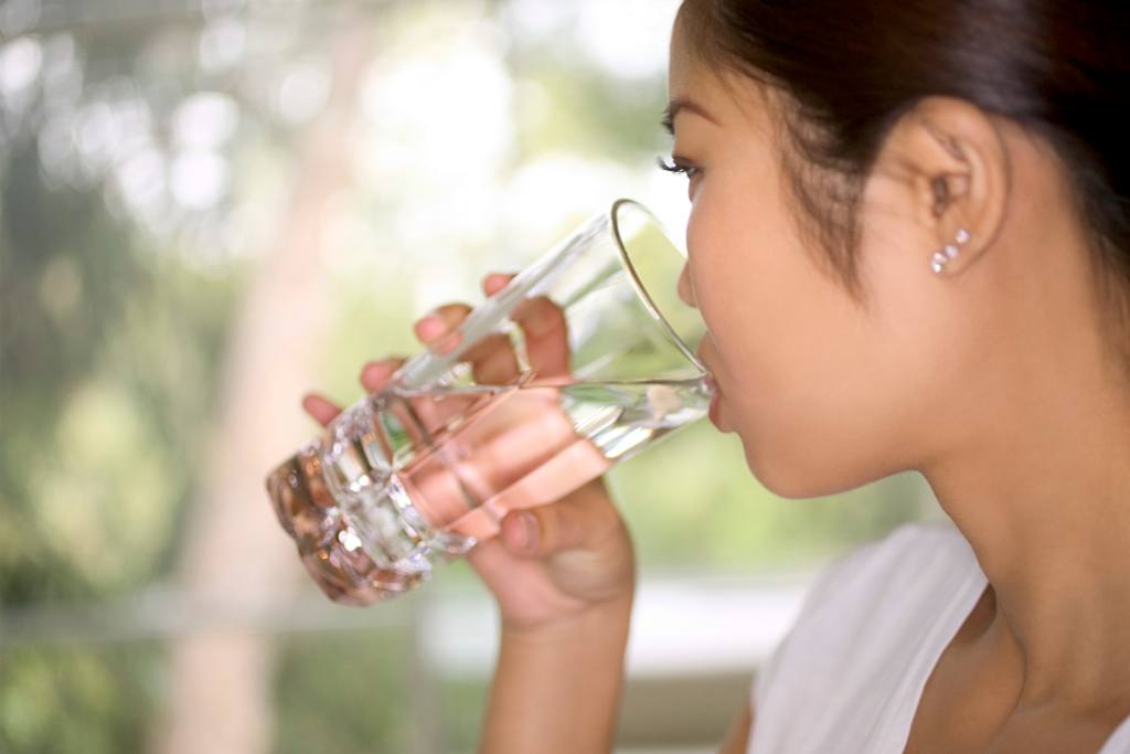 Mengenali Pentingnya Minum Air Putih untuk Penderita Diabetes