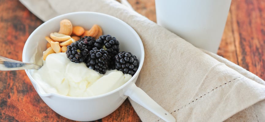 Yoghurt, Makanan Nikmat yang Bisa Mengatasi Depresi
