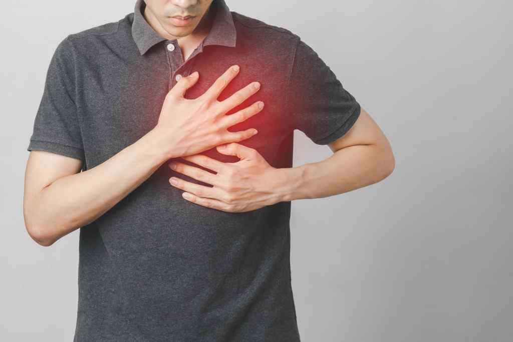 Jantung Bocor: Gejala, Penyebab, Pengobatan, dll