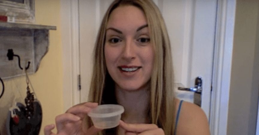 Blogger Cantik Ini Menggunakan Sperma Untuk Menjaga Kecantikan Kulitnya