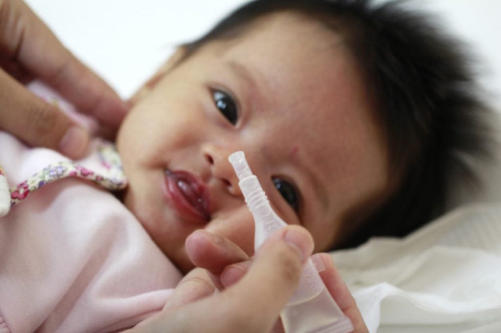 Imunisasi Polio – Manfaat, Indikasi, Dosis, & Efek Samping