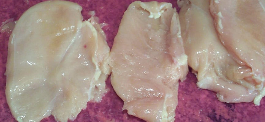 Jangan Memilih Daging Dada Ayam yang Memiliki Banyak Garis Putih