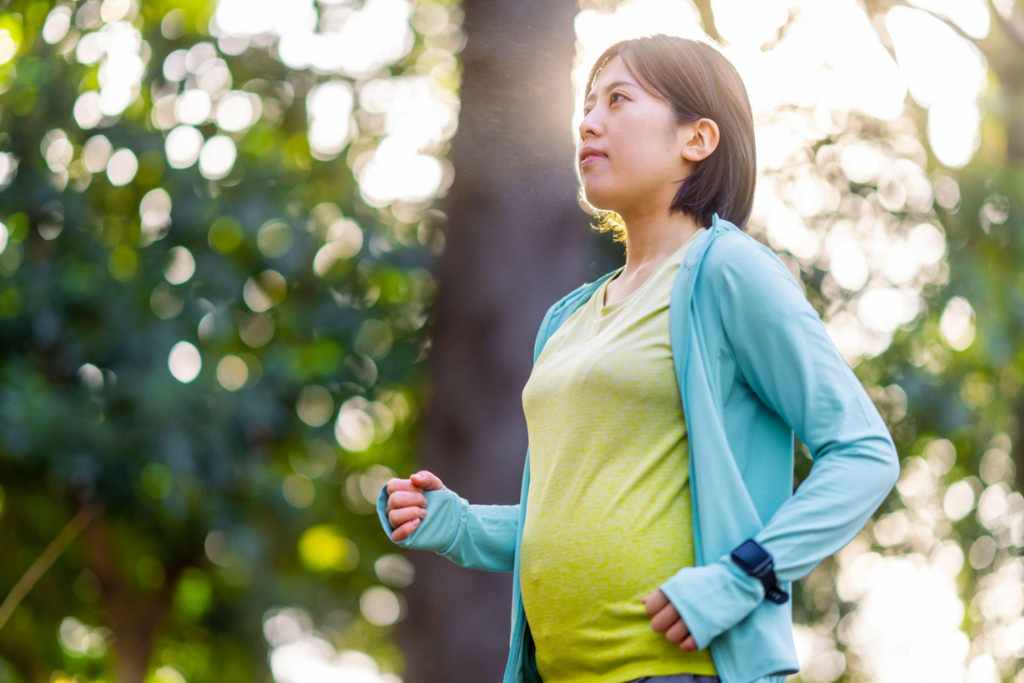 Bolehkah Ibu Hamil Olahraga Lari? Cek Faktanya