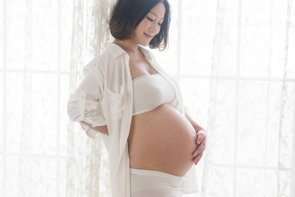 Mengenali Kehamilan Kembar: Tanda-tanda hingga Penanganannya