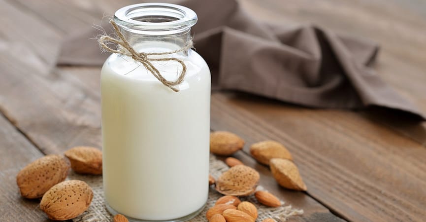 Susu Kedelai Lebih Aman untuk Anak Konstipasi?
