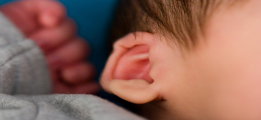 Deteksi Dini Gangguan Pendengaran Pada Bayi