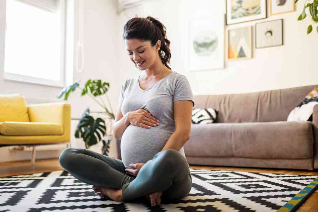 Hypnobirthing, Teknik Persalinan yang Membantu Ibu Lebih Tenang