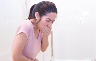 6 Perbedaan Mual Hamil dan Mual Karena Maag
