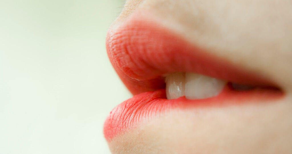 12 Penyebab Bibir Kedutan dan Cara Mengobatinya
