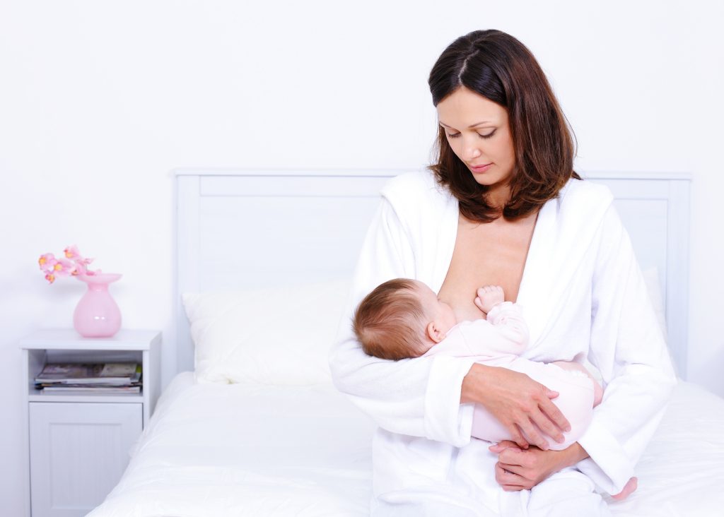 Tak Hanya untuk Bayi, Inilah 8 Manfaat Menyusui untuk Ibu