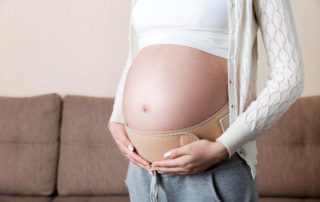 Manfaat Korset Penyangga Perut bagi Ibu Hamil dan Risikonya