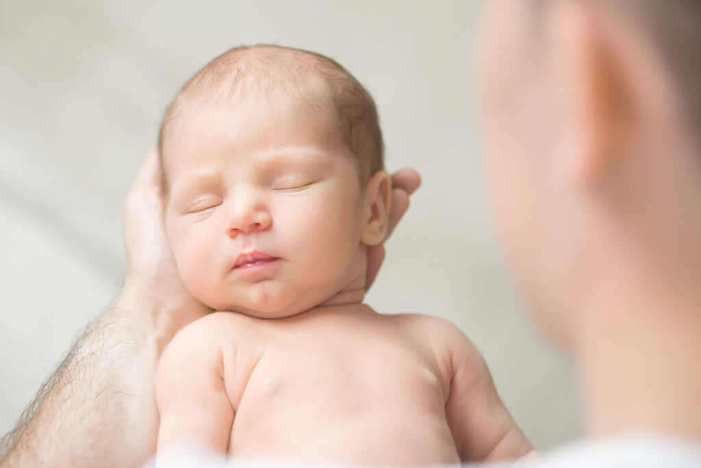 Mengapa Bayi Baru Lahir Perlu Disuntik Vitamin K?