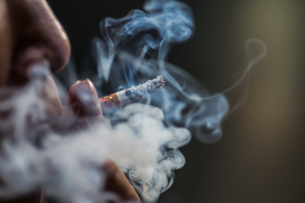 Ini 7 Bahaya Asap Rokok bagi Ibu Hamil dan Janin