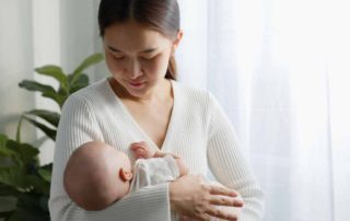 Apakah Ibu yang Baru Melahirkan Boleh Menjalani Puasa?