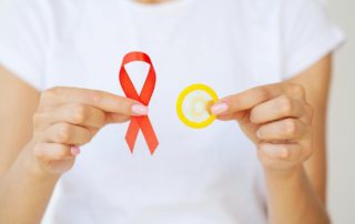 Tips Aman Berhubungan Intim dengan Penderita HIV