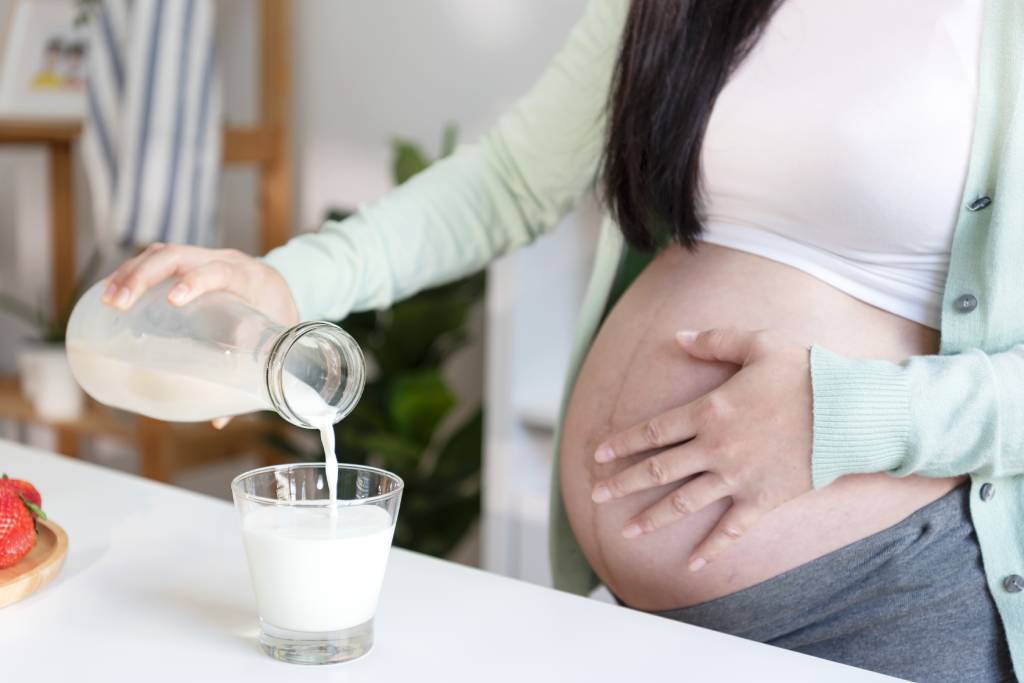 5 Tips Memilih Susu Hamil yang Tepat dan Sehat