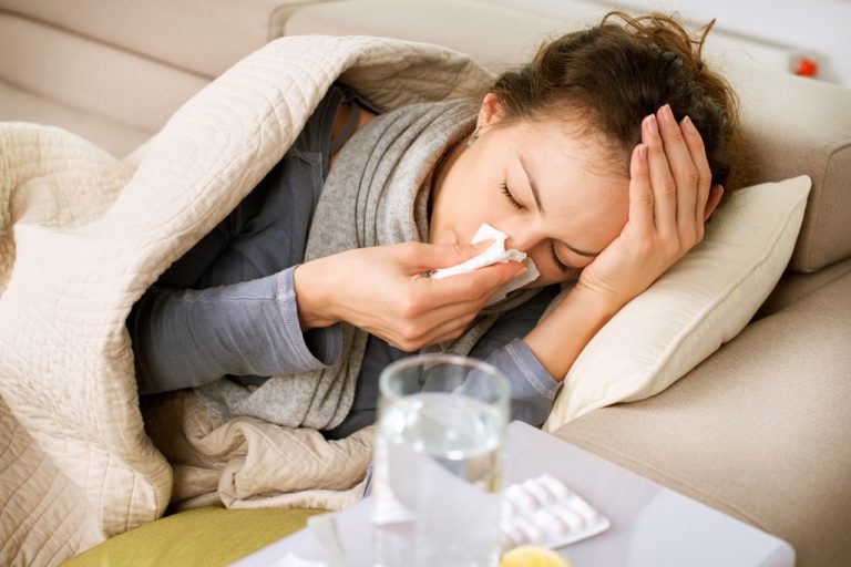 Tips Mudah  Agar  Tak Mudah  Terserang Flu