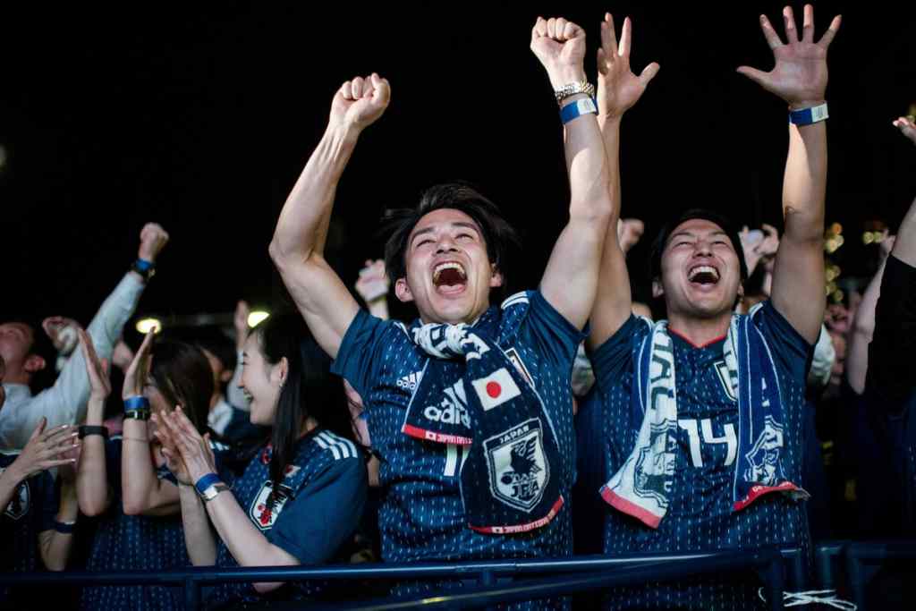 Nonton Bareng, Fans Timnas Jepang Habiskan Air Toilet di Seluruh Kota Tokyo