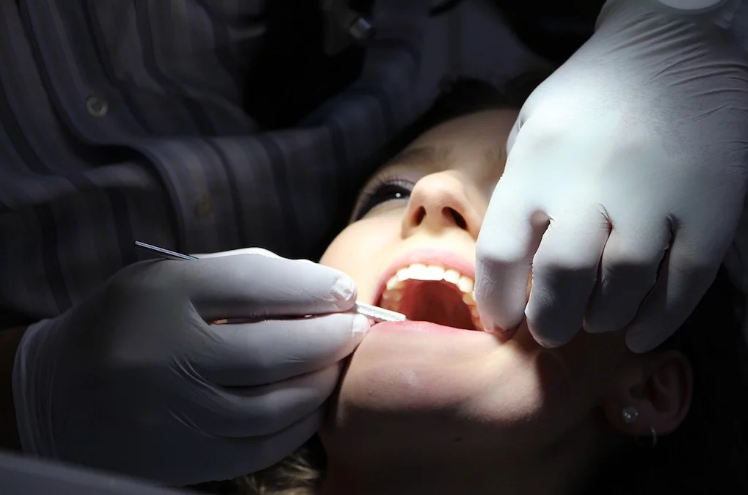Penyebab Sakit Setelah Cabut Gigi hingga Cara Mencegahnya