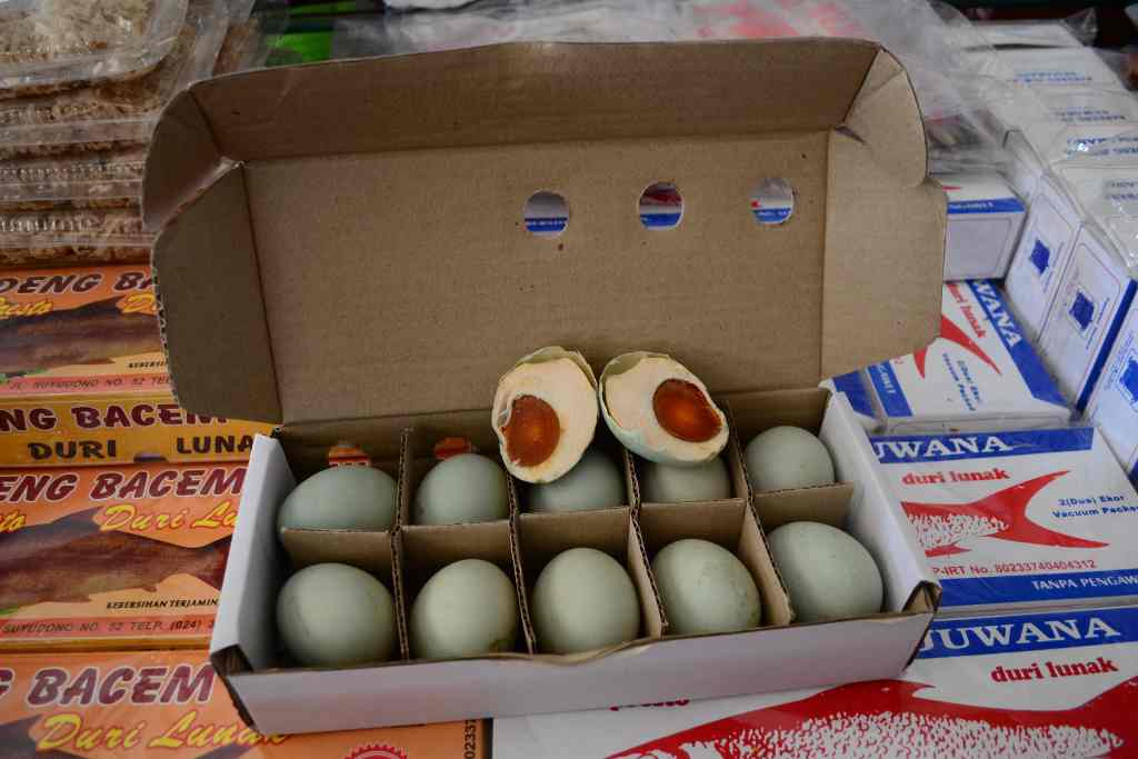 Telur Asin Bisa Atasi Diare?