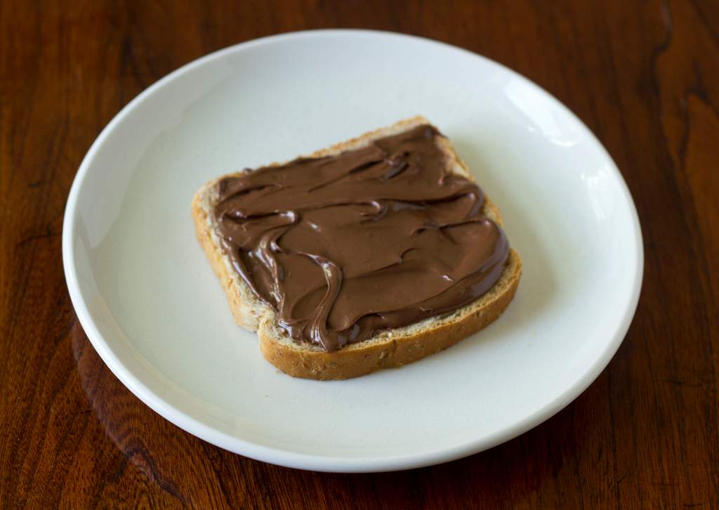 Berbahayakah Makan Roti Cokelat Setiap Hari?