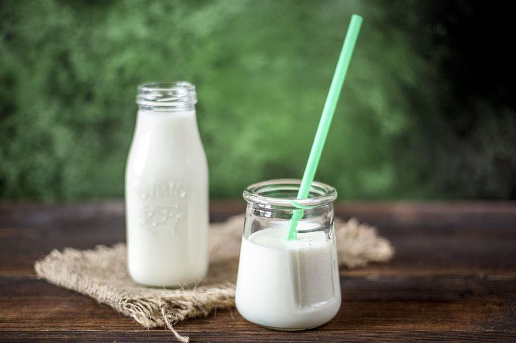 10 Manfaat Kefir untuk Kesehatan dan Cara Praktis Membuat Susu Kefir