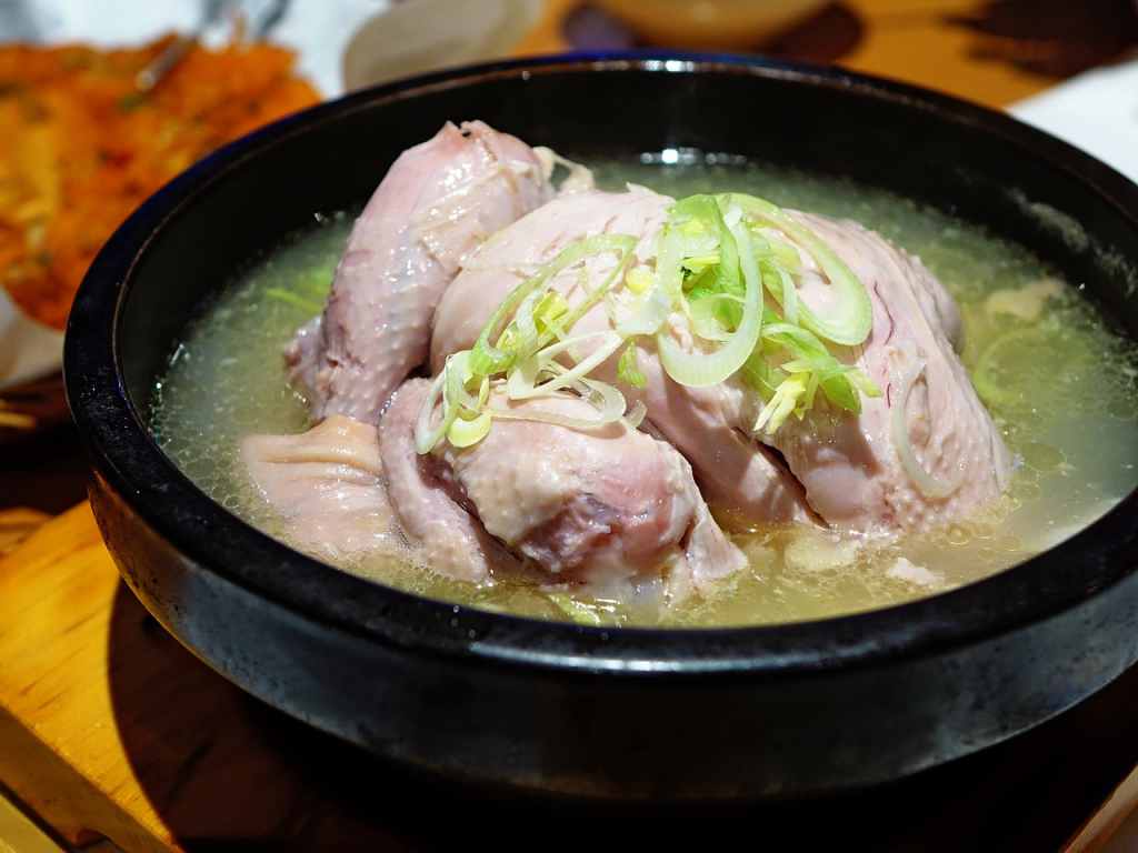 4 Variasi Resep Sop Ayam yang Membangkitkan Selera