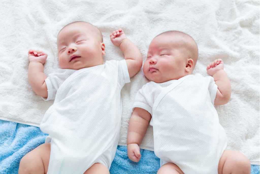 Risiko Komplikasi Kehamilan Kembar pada Ibu dan Janin