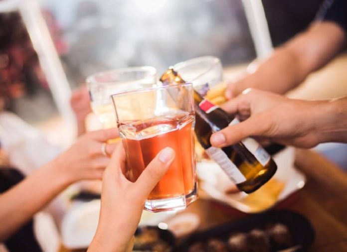 minuman-penyebab-asam-urat-doktersehat minuman-penyebab-asam-urat-doktersehat
