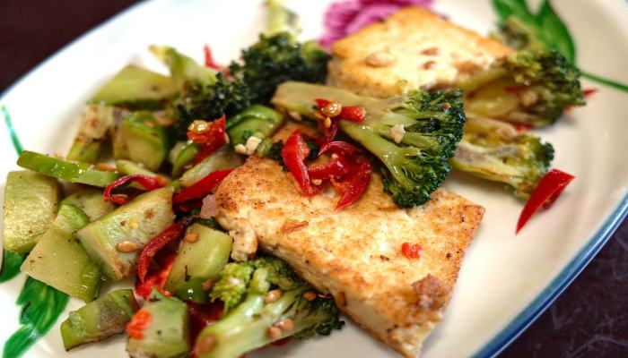 resep-tumis-tofu-brokoli-doktersehat